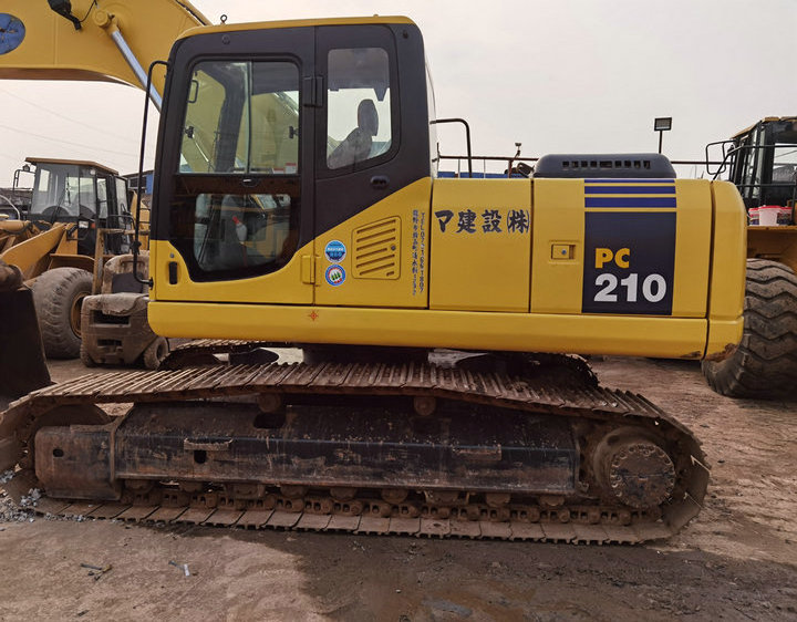 Used komatsu pc210-7 excavator PC210  used Japanese komatsu PC160 pc200 pc220 pc300-7 pc350 hydraulic excavator for sale