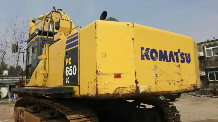 High quality Komatsu original factory PC650 used excavator PC650-8 excavator PC605-7 Large excavator sold well Fast delivery