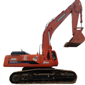 Machinery used crawler constrcutional engineering hydraulic pump digger excavators Doosan420/42 tons good quality price for sale