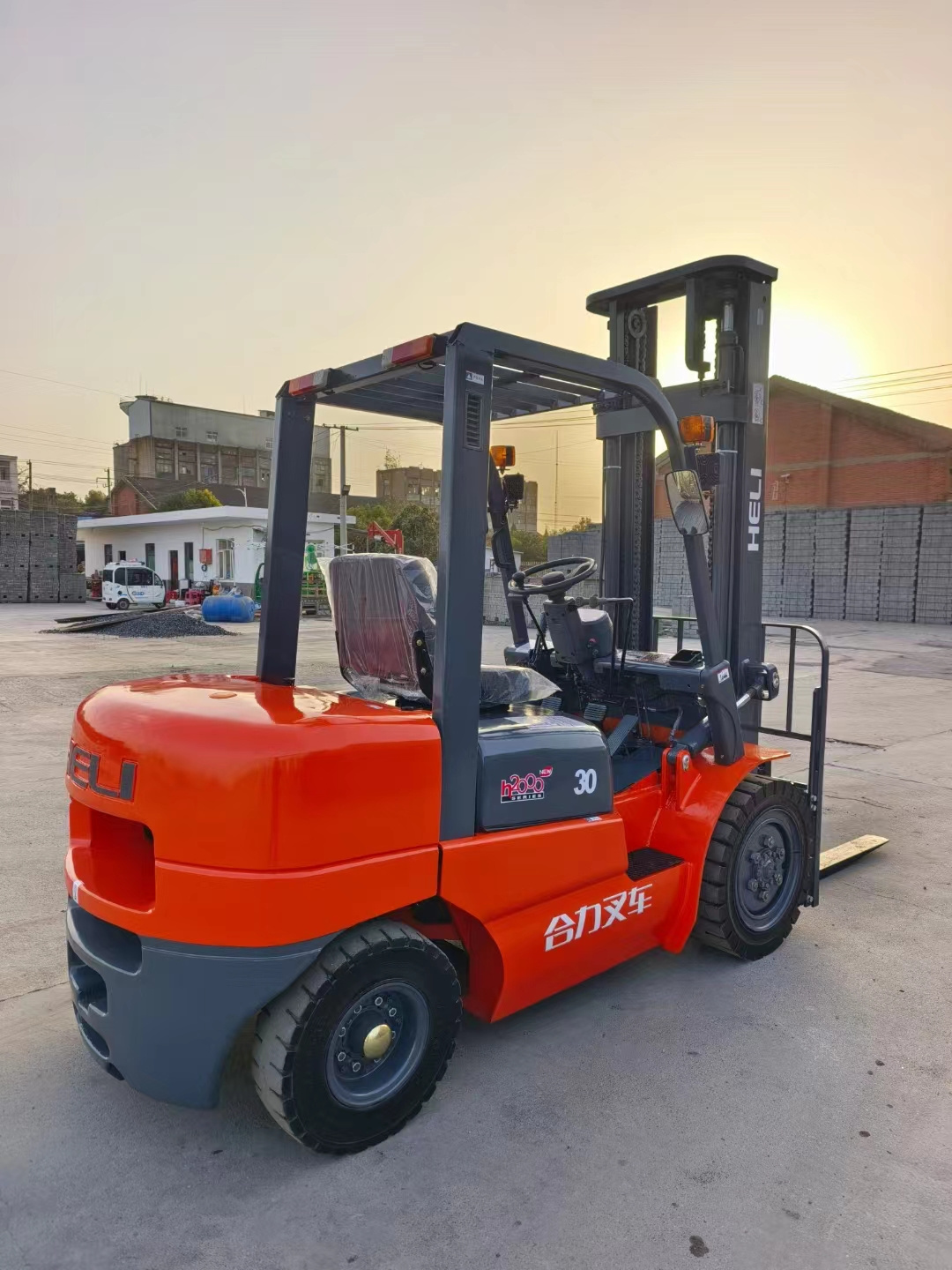 HELI 30 Forklift 3 tons 3.5 ton 5 tons Used Heli Forklift Diesel Forklift good quality with low price