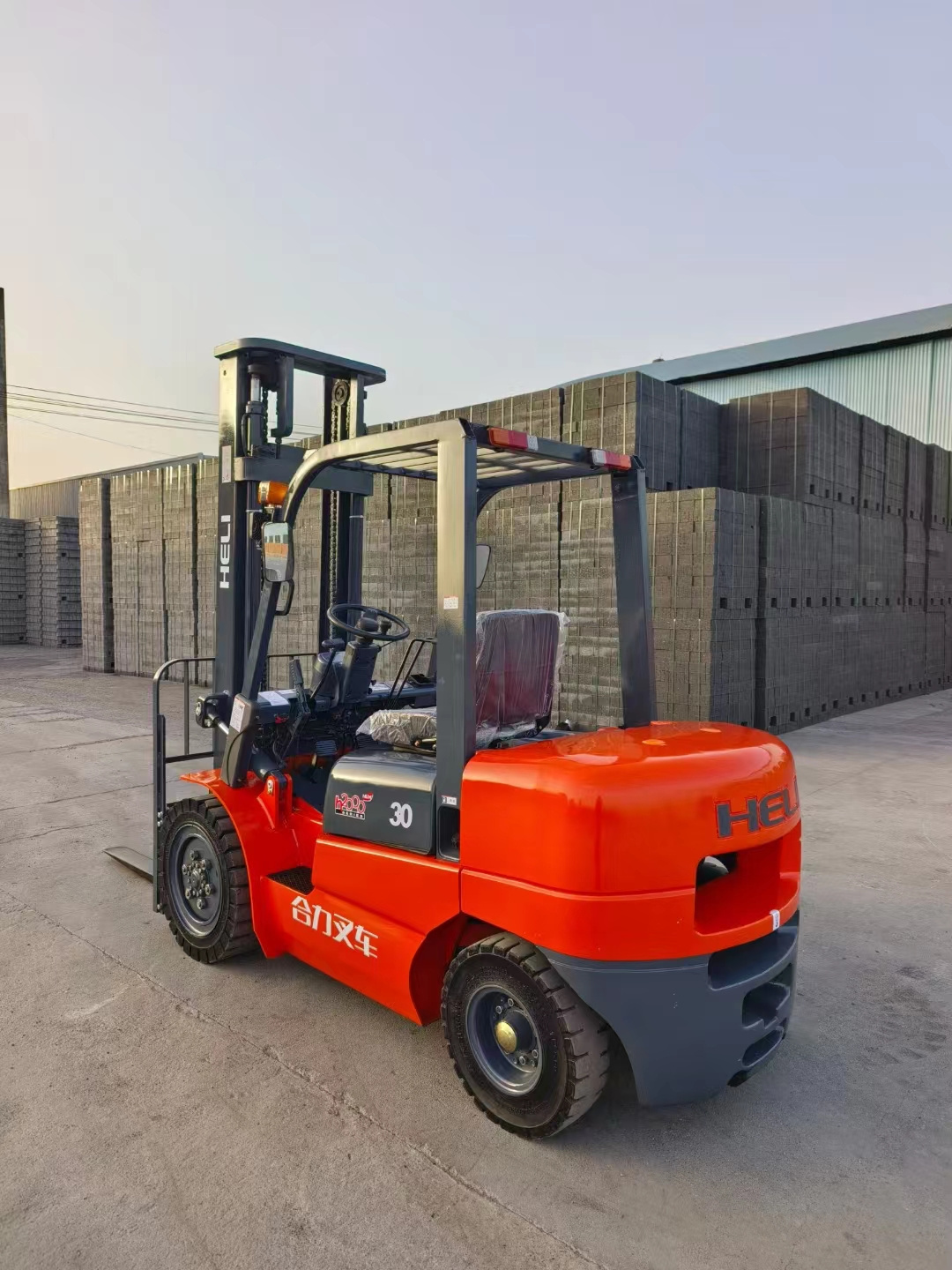 HELI 30 Forklift 3 tons 3.5 ton 5 tons Used Heli Forklift Diesel Forklift good quality with low price