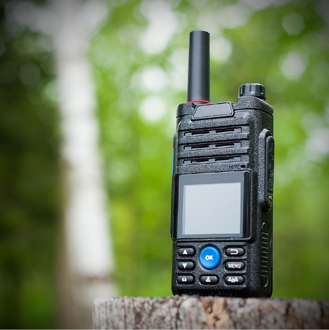 Camoro Gcamolech Zello RealPTT walkie talkie 100km 500km 2G 3G 4G long range network two way radio  long range outdoor POC radio