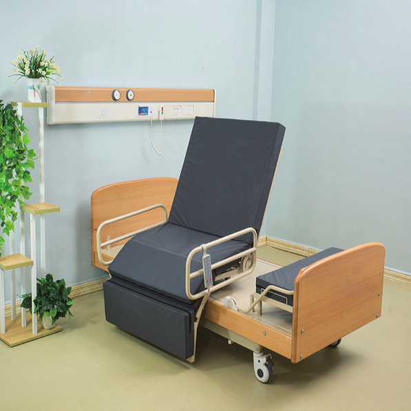 New Arrival Wooden Electric Medical Elderly Patient Nursing Room Hospital Furniture Clinic Rotating Home Care Bed