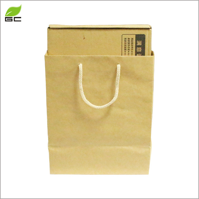 2022 Luxury Gift Custom Size Door Gift Kraft Paper Bag With Logo