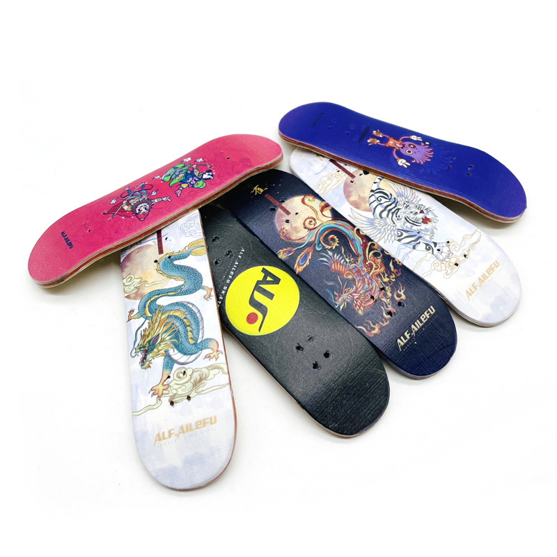 Mini finger skateboard 5 layers professional maple leaf children adult blank deck 100 * 30MM fingertip skateboard