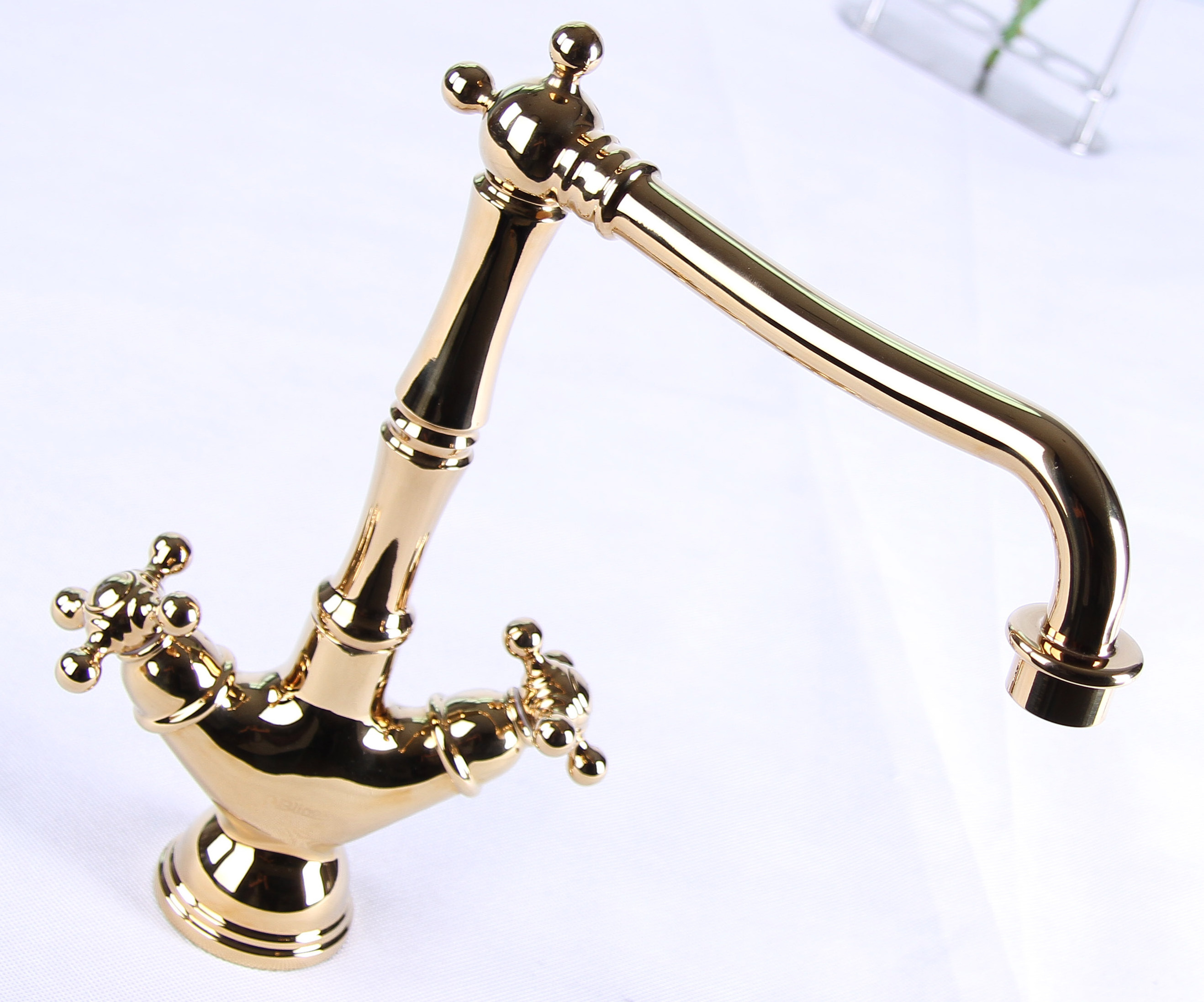 Luxury Stainless Steel Gold Kitchen Sink Faucet Copper Kitchen Faucet tap