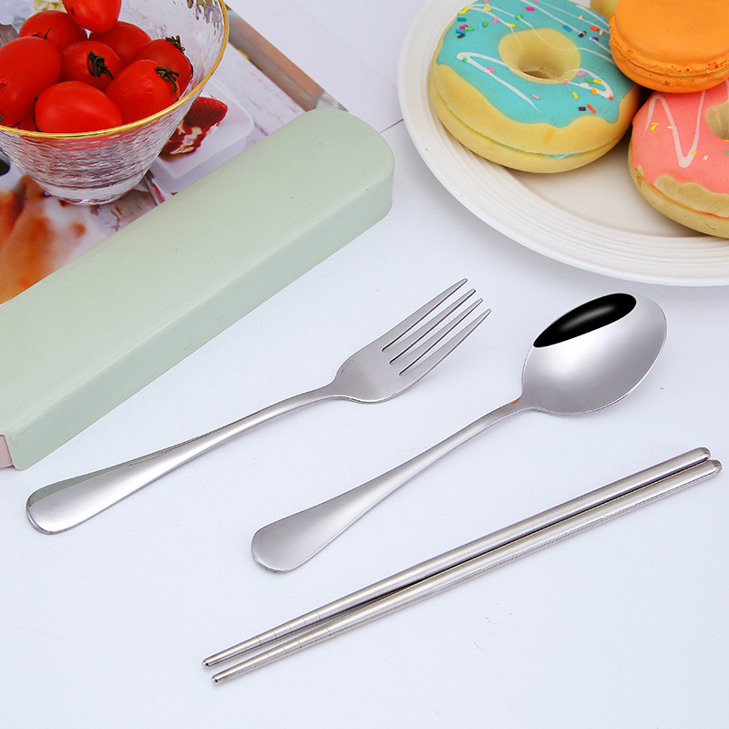 Portable Reusable Stainless Steel Chopsticks Spoon Fork Cutlery Set with wheat box