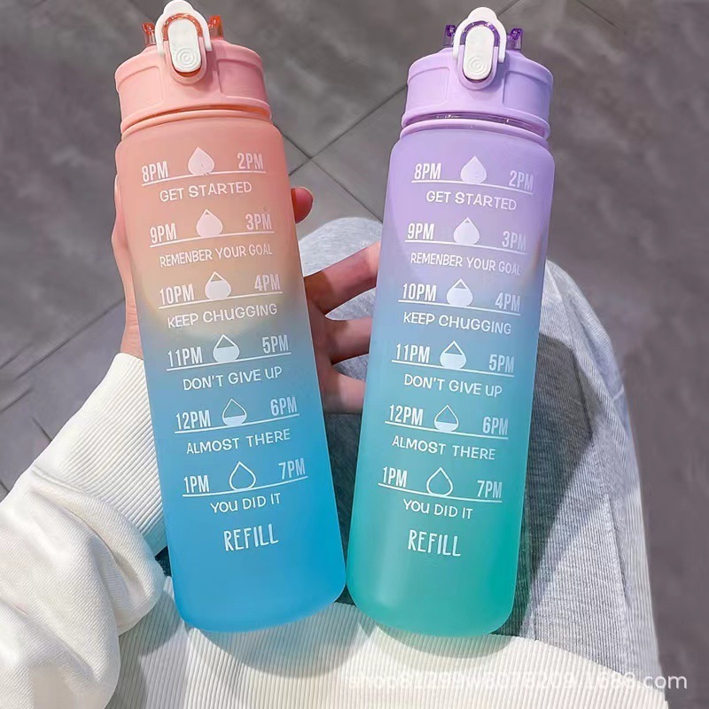 Hot selling 900ml Plastic Fitness Sports Water Bottle With Time Marker Motivational Drinking Bottles