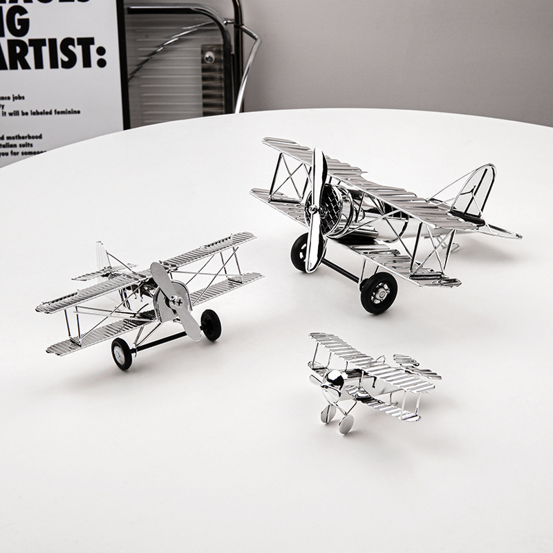 Hot Selling Custom Aircraft Metal Crafts Plane Decorative Metal Model Airplane For Home Decoration