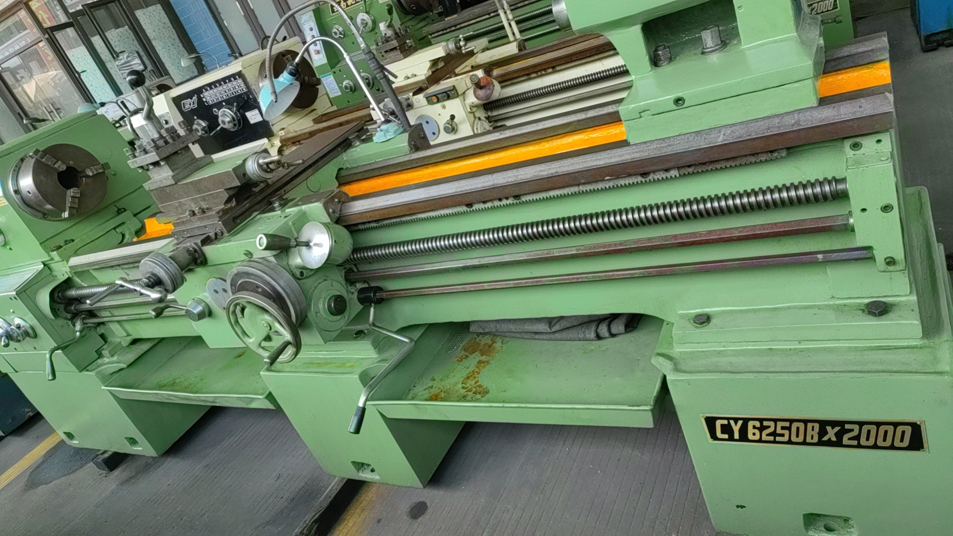 Performance small metal lathe  6250 2m  machine/mini mechanical lathe for sale