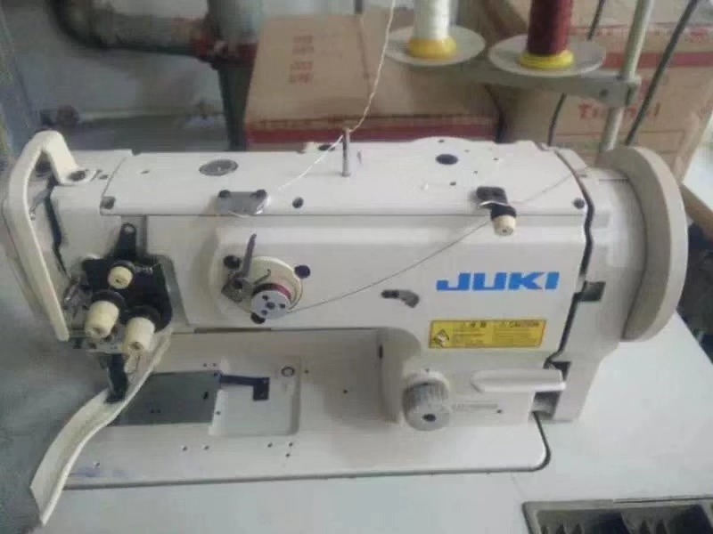 Jukis LU-1508NH Lockstitch Sewing Machine With Vertical-axis Large Hook  for Extra Heavy Materials and Leather