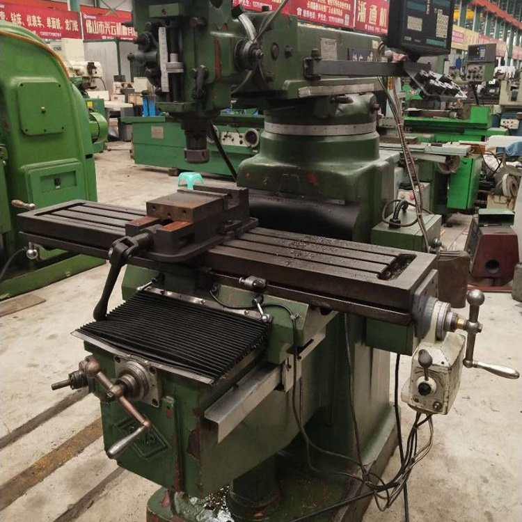 Universal Milling Machine Turret Type Used Milling Machine