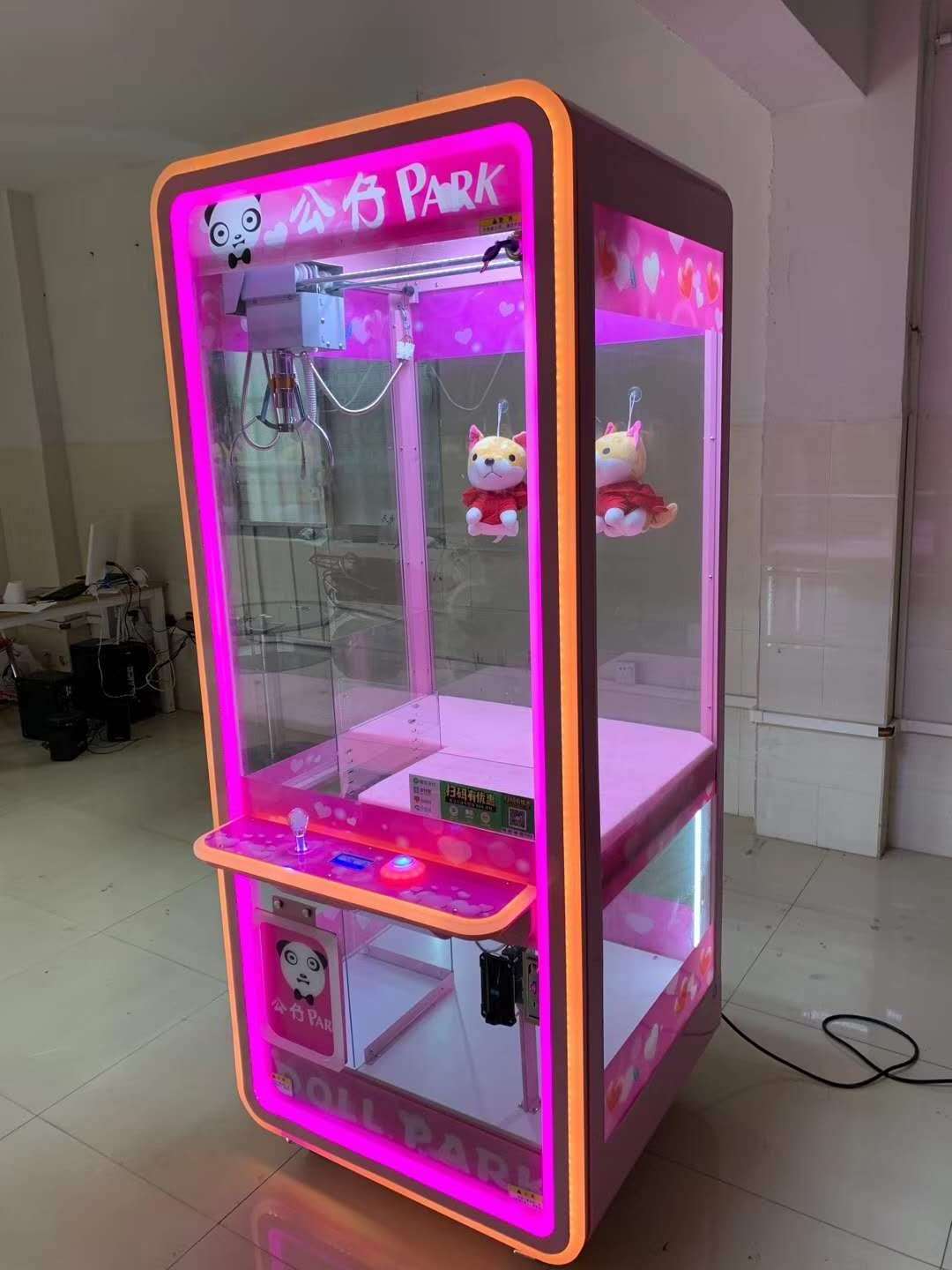 Coin Operated Crystal Love Claw Crane Game Machine| Arcade Amusement Prize Gift Doll Claw Game Machine For Sale