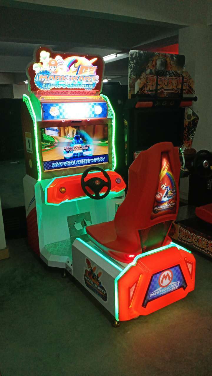 Hotselling Coin Operated Arcade 32 inch Mario DX full Japanese version Car Racing Video Simulator Game Machine For Sale