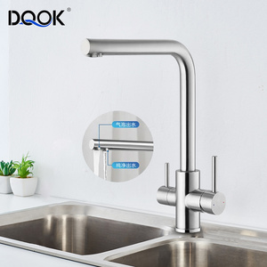 Hot Selling 304 Stainless Steel 2 Handle Kitchen Faucets Household 2 function Brushed Nickel Kitchen Sink Faucet