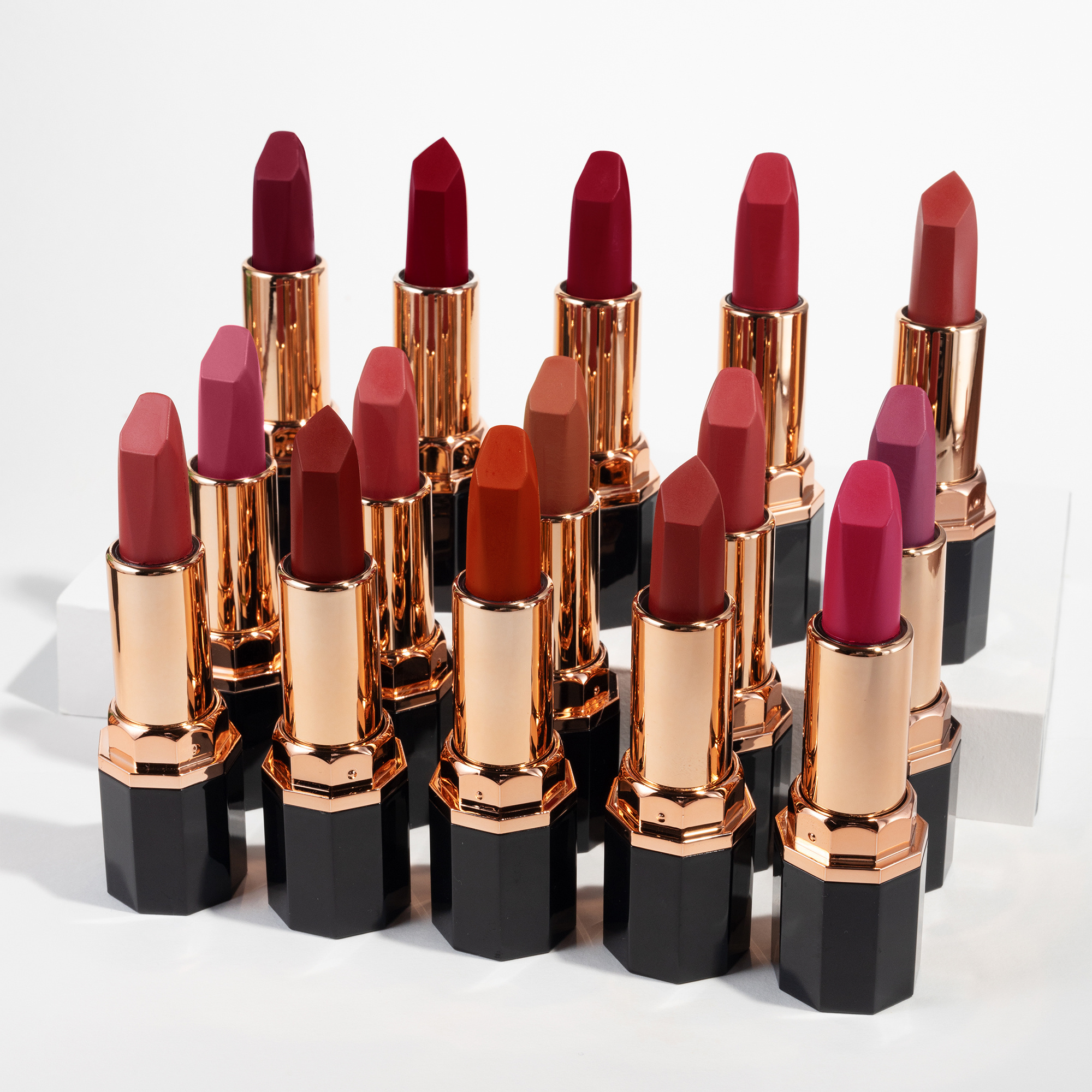 innovative products 2023 chinese online wholesaler Wholesale Price Waterproof Lipstick Vegan Cruelty Free Matte Lipstick