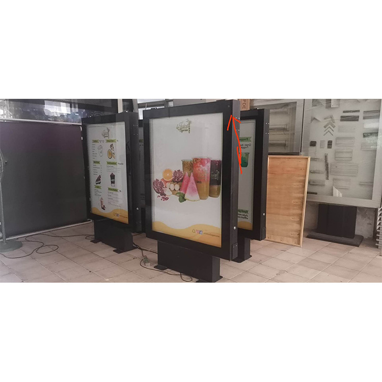 Factory direct bus stop/bus shelter road billboard light box scrolling system