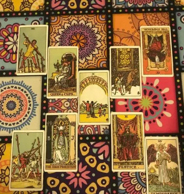 OEM Custom print your own Oracle Taror Cards  Custom Printing Paper Tarot Cards With  Instructions Board Game