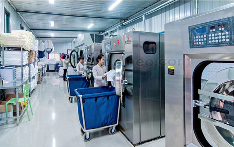 Commercial professional laundry equipment industrial laundry garment washing machines for sale price 20-100kg