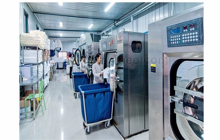 Commercial professional laundry equipment industrial laundry garment washing machines for sale price 20-100kg