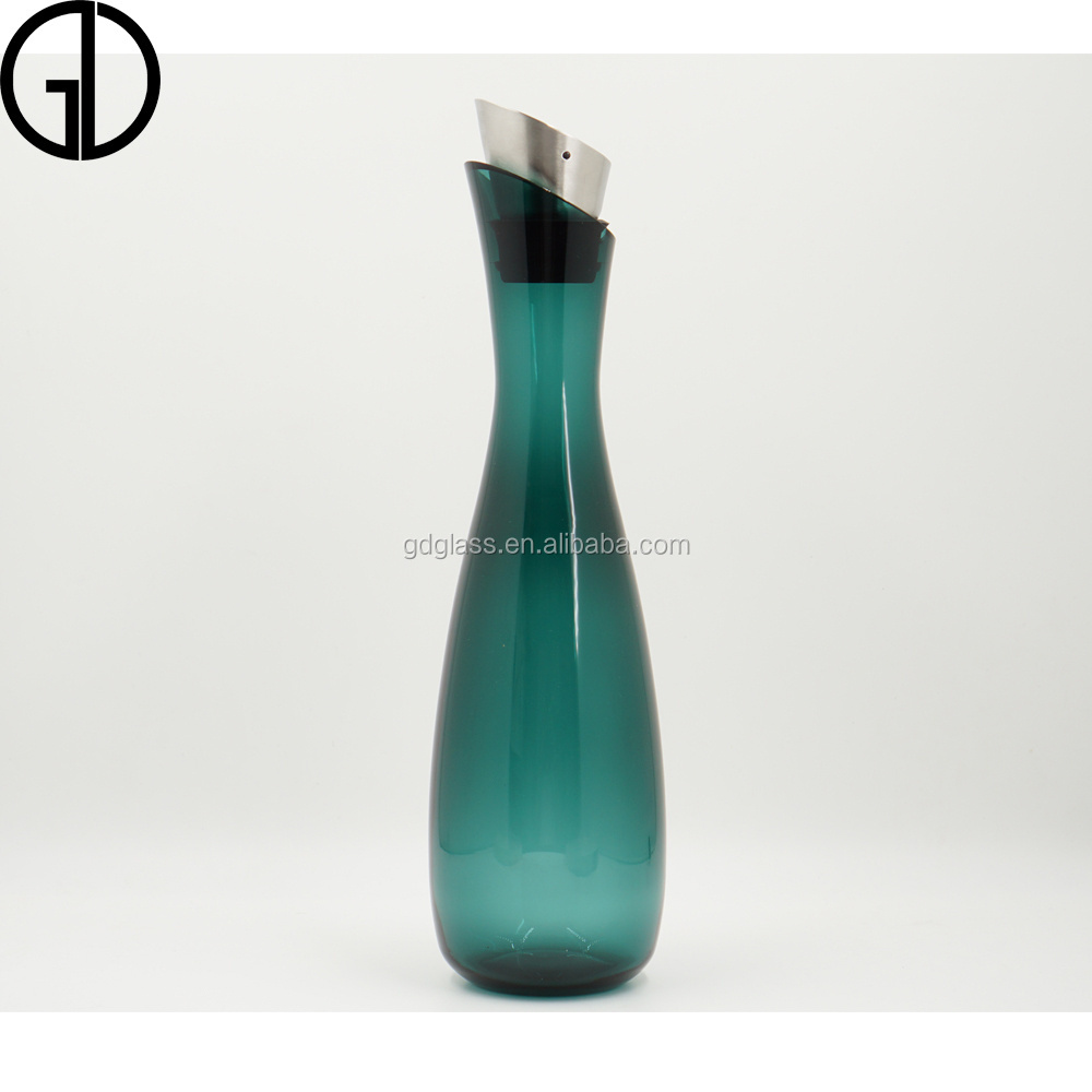 Drip free Glass Carafe with Stainless Steel Silicone Flip top Lid