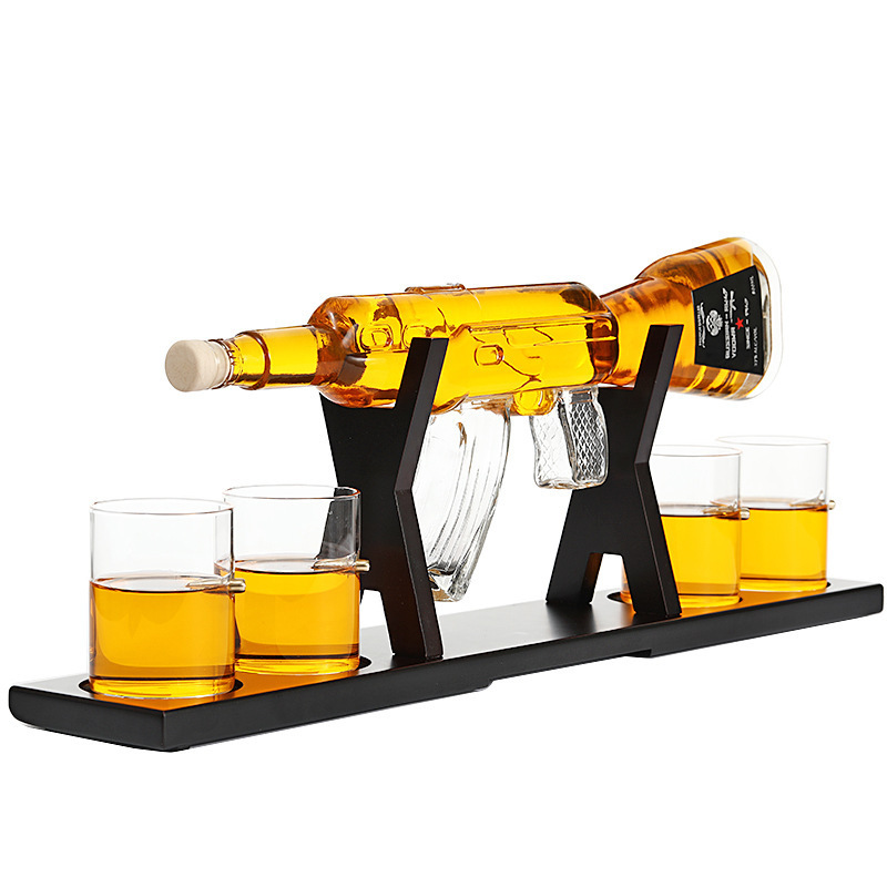 Crystal Glass AK47 Rifle Gun Whiskey Wine Decanter With 4 Whiskey Glasses Set For Liquor Whiskey Vodka Brandy