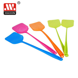 Colorful Plastic Manual Pest Control Fly Swatter Insects Bugs Spiders Mosquitoes  Fly Killer with Long Handle