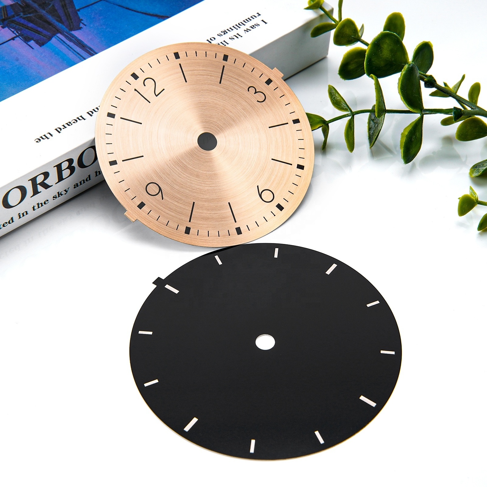 HONG QIAN OEM Silk Screen Print Numbers On A White Background Clock Face Iron Wall Clock Aluminum Plate Accessories Clock Dial