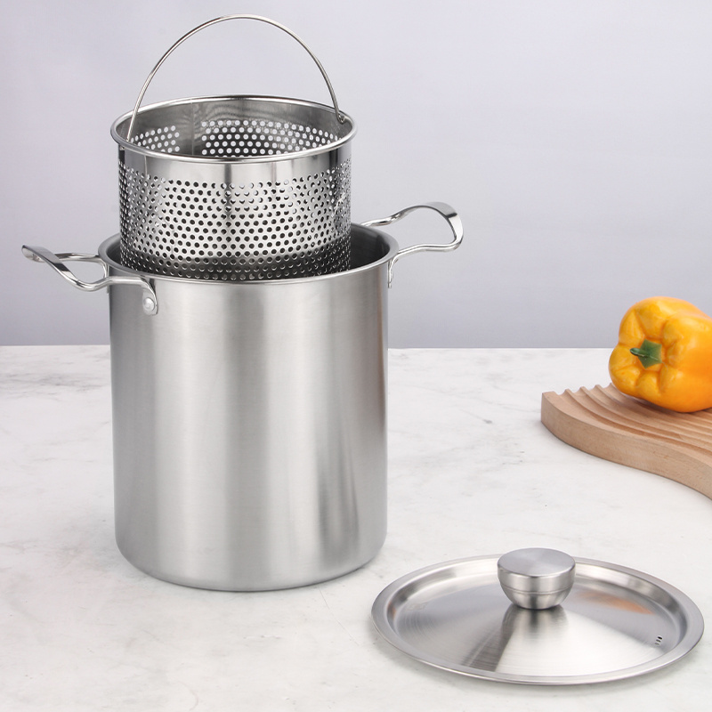 Hongyuan 16cm Stainless Steel Asparagus Pot With Perforated Basket With Steel Lid