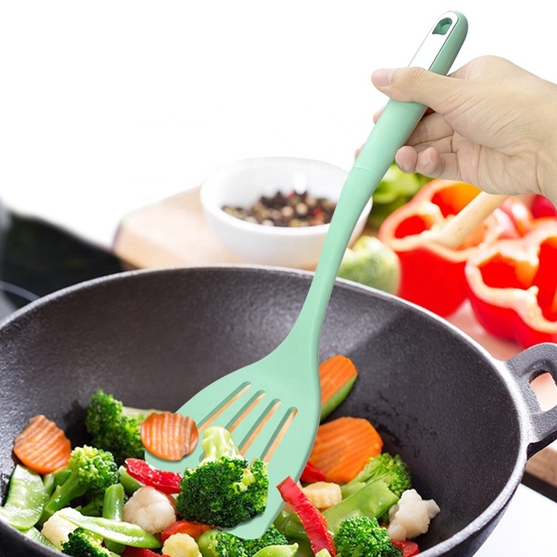 Hot Selling New Arrival Silicone Kitchen Utensils Set Essential Home Cooking Tools and Gadgets For Supermarket Home Accessories