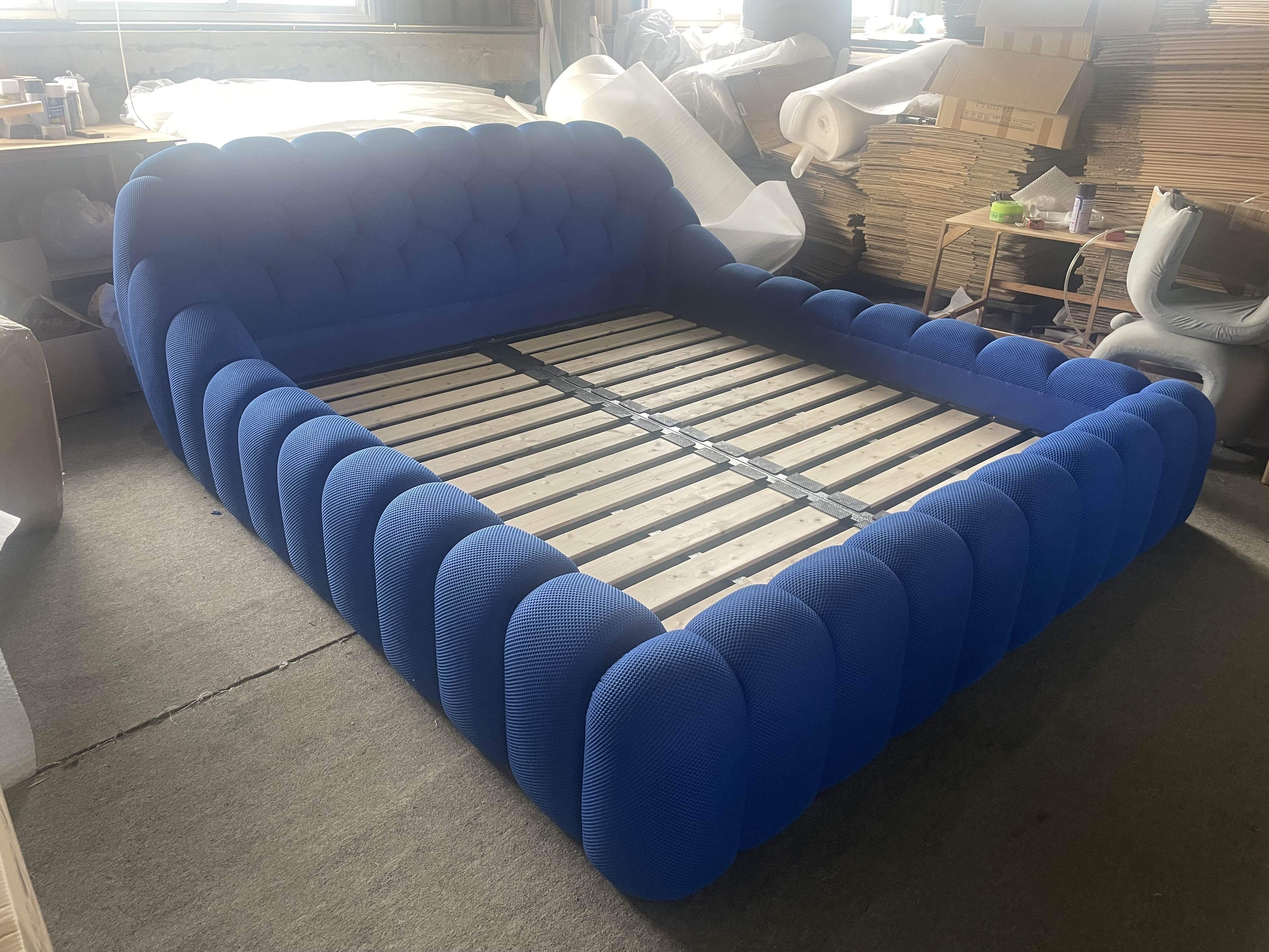 Modern Roche Bobois Bed High Density Foam Soft Bedroom Furniture Italian bed Fancy Italian Modern Design Bubble Bed