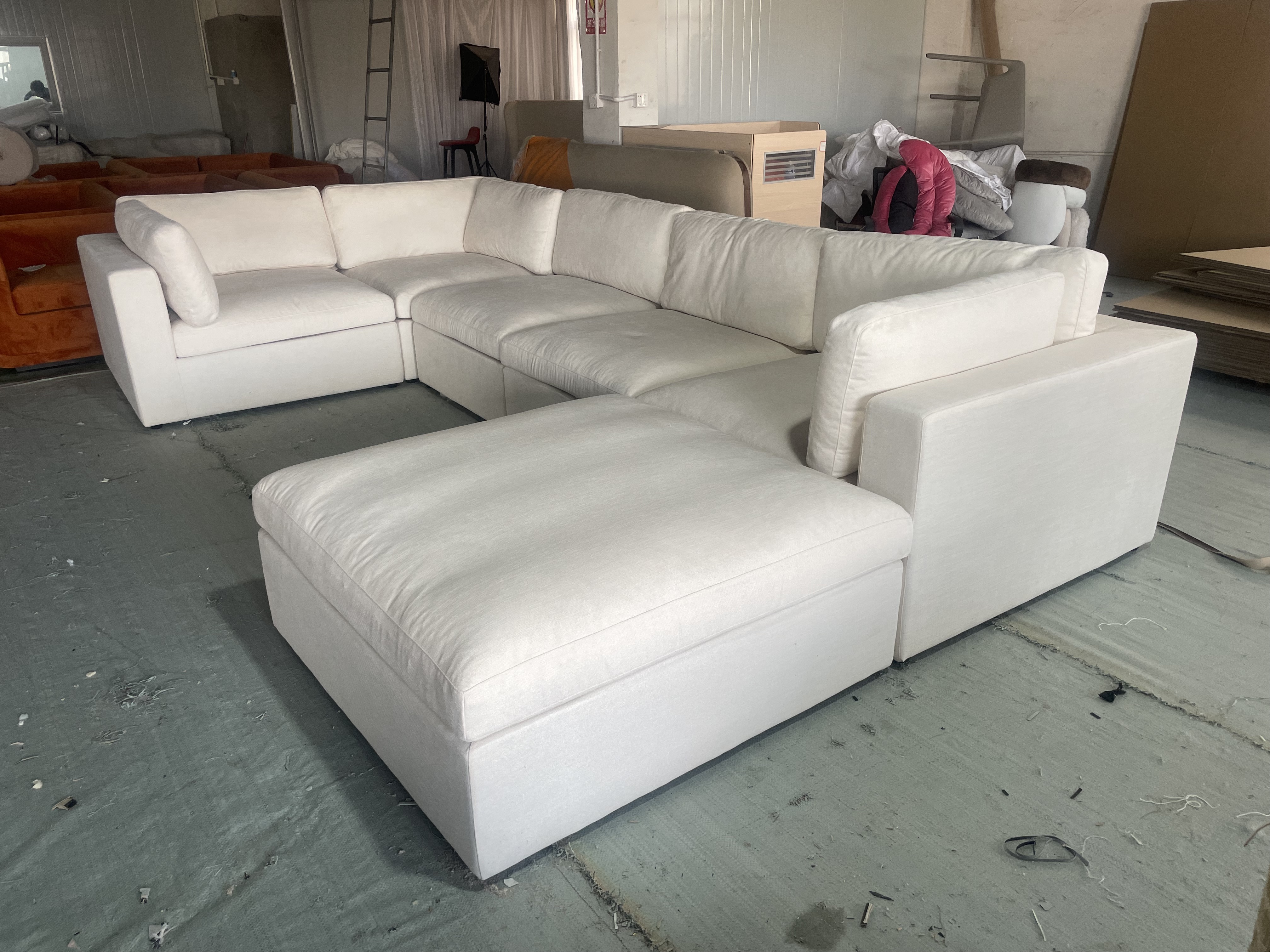 Modern Luxury White Down  Cloud Sofa Bed  U Shape Modular Cloud Couch Sectional Sofa