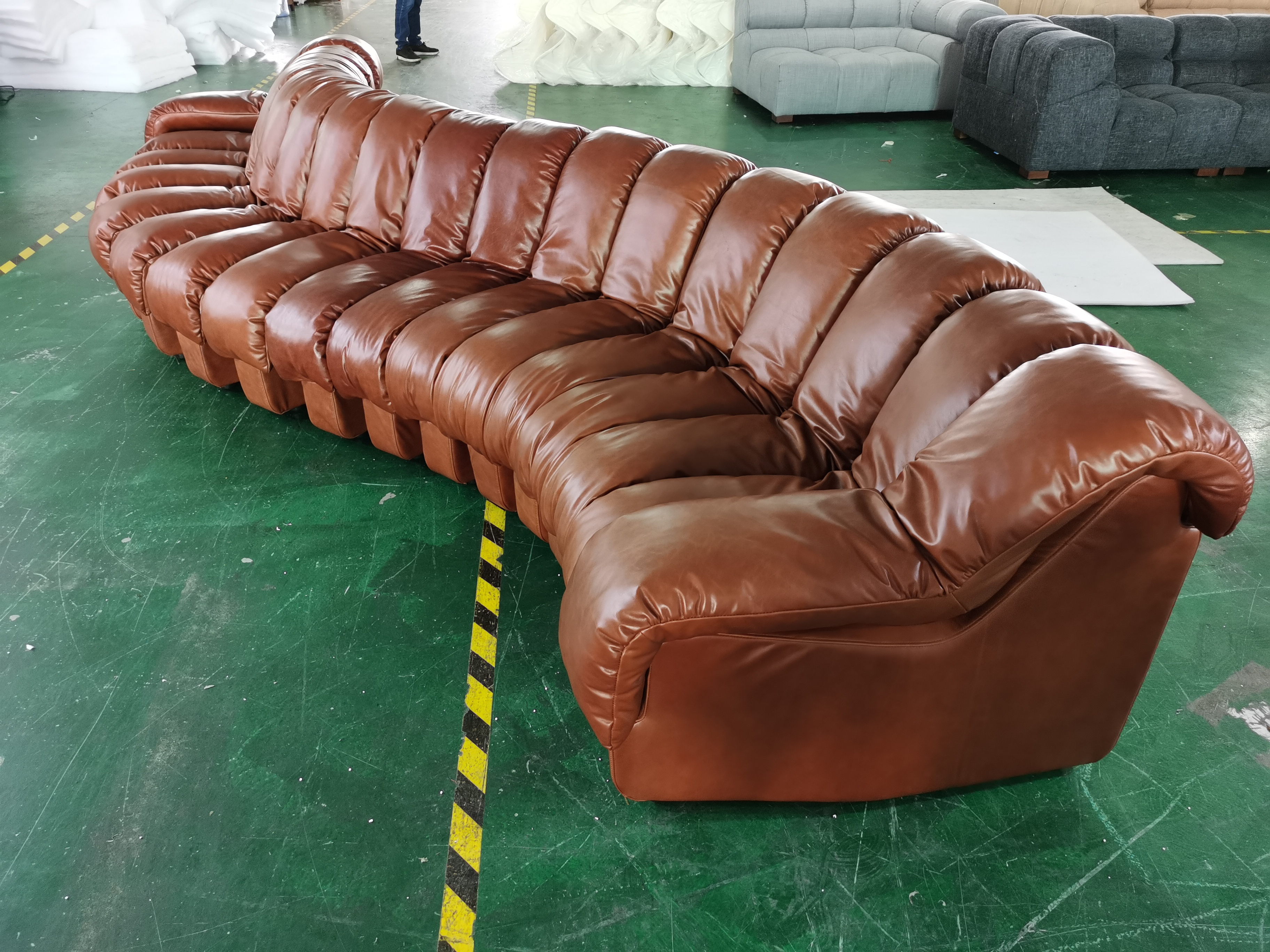 Modern Living Room De Sede 'Snake' DS 600 Section Snake-Shaped Sofa Unit Combination S Shape Free Combination Fabric and Leather