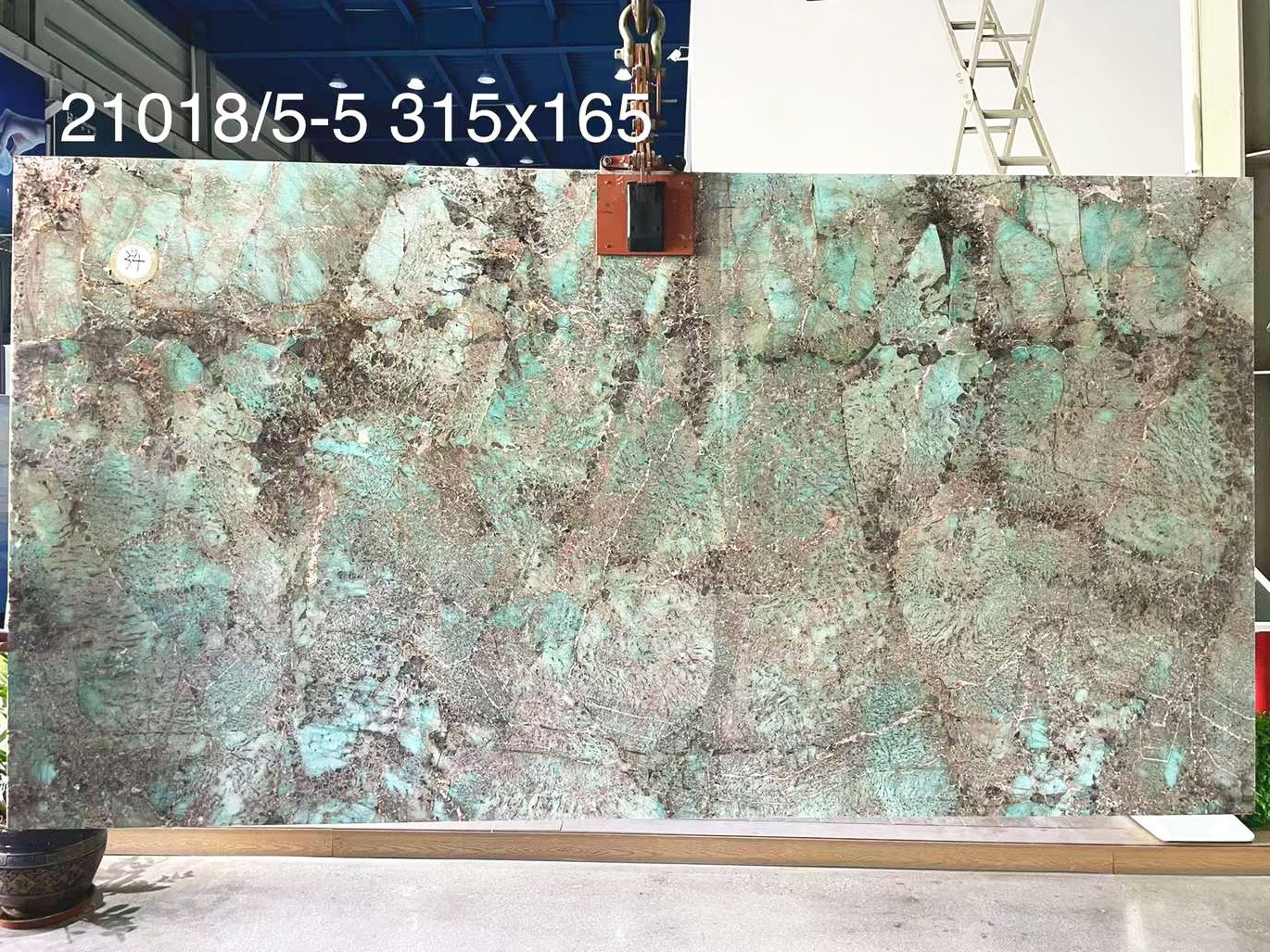 Real Green Jade Real Marble Stone Slab High End Household Decoration Walling Flooring Slab Villa Hotel Furniture Counter Top