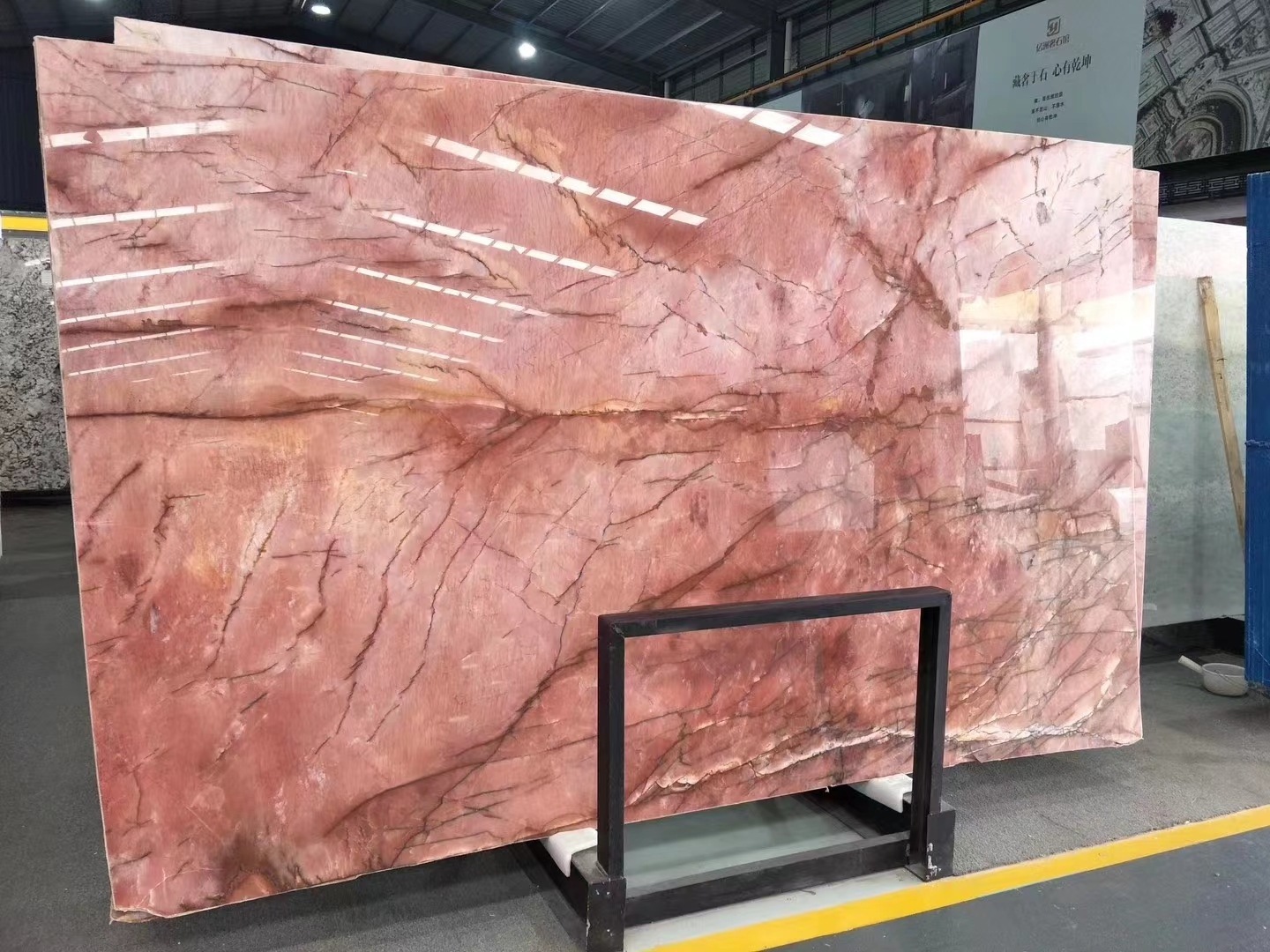 Cosmopolitan Quartzite Pink Crystal Onyx Luxury Stone Rose Furniture Countertop Flooring Walling Slab 1.8cm Marble Table Top