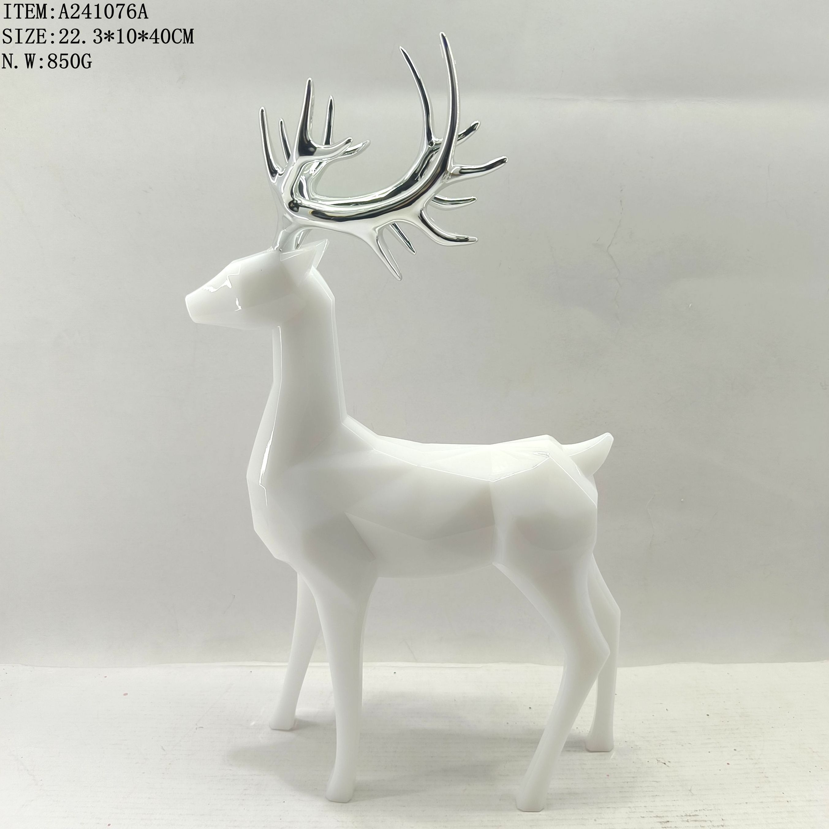 OEM Coleccion de figuras de ciervos Acrylic Reindeer Deer Figurine Collection resin garden deer statues