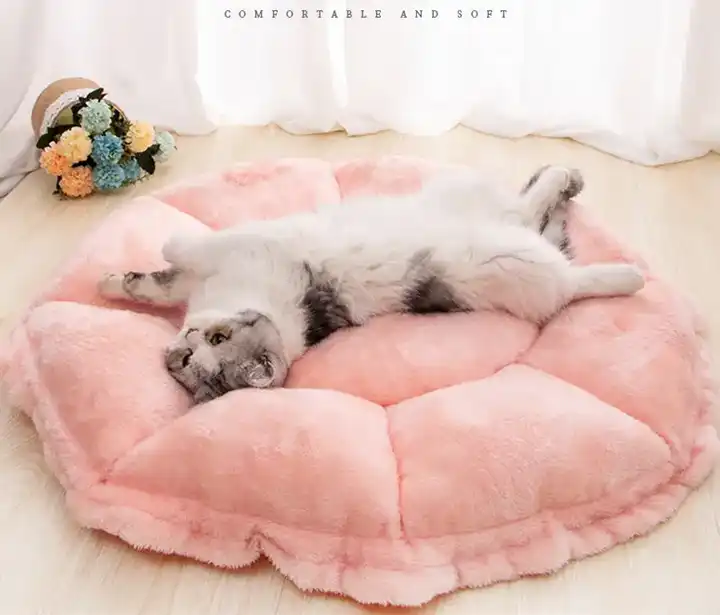 2024 Hot Selling Cat Bed Non-Slip Warm Pet Nest Cute Pink Princess  Pet Sofa Bed Dog Cat Bed