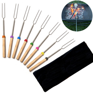 Telescopic Sticks Hot Dog Fork Customizable Sets Marshmallow Roasting Sticks With Wooden Handle