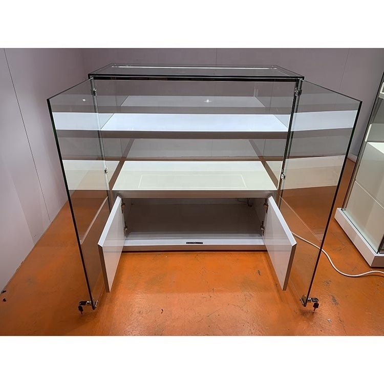 Displays Tempered Glass Curio Cabinet with 8 Halogen LightsFree-Standing Locking Hinged Doors and 4 Green Edge Glass Shelves