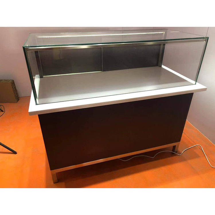 Tempered Glass Jewelry Showcase Counter LED Lighting