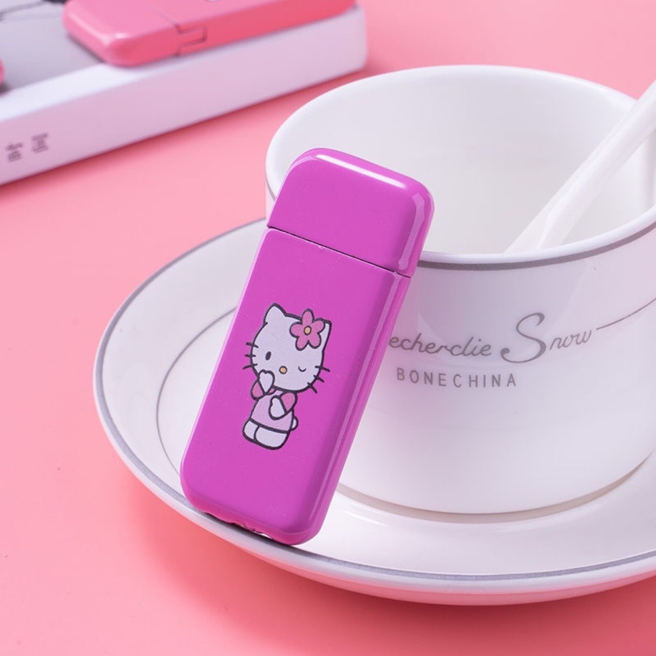 Hello Kitty Lighter Pink Flame Butane Gas Lighter Windproof Pink Flame Cute Lighter For Girls