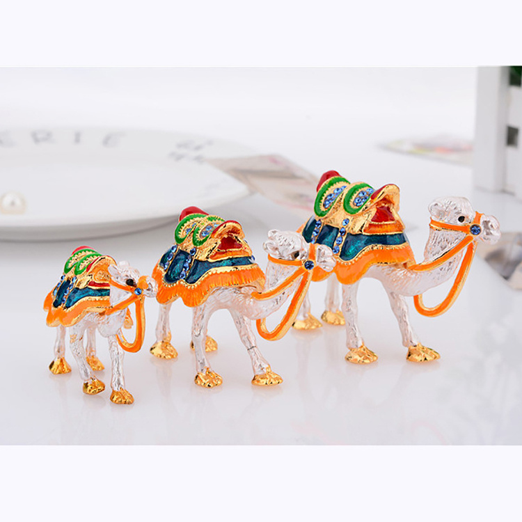 Camel Toy/egypt Figurine Cheap Set Price Korea Animal Alloy Enamel Cartoon Cute Camel Brooch Pin Jewelry Box,trinket Box/plush