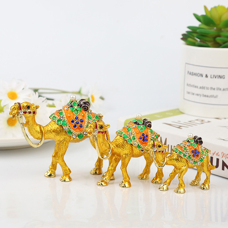 Camel Toy/egypt Figurine Cheap Set Price Korea Animal Alloy Enamel Cartoon Cute Camel Brooch Pin Jewelry Box,trinket Box/plush