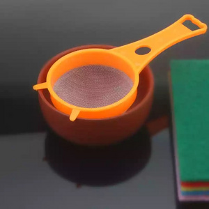 Hot sale orange color 18cm plastic pp handle  snoop sieves strainer nylon mesh filter with wide hook For One Dollar Item