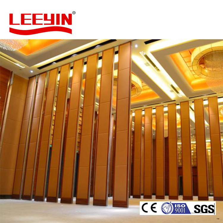 Interior Hotel Movable Soundproof Door Room Dividers Partition Wooden Office Partition