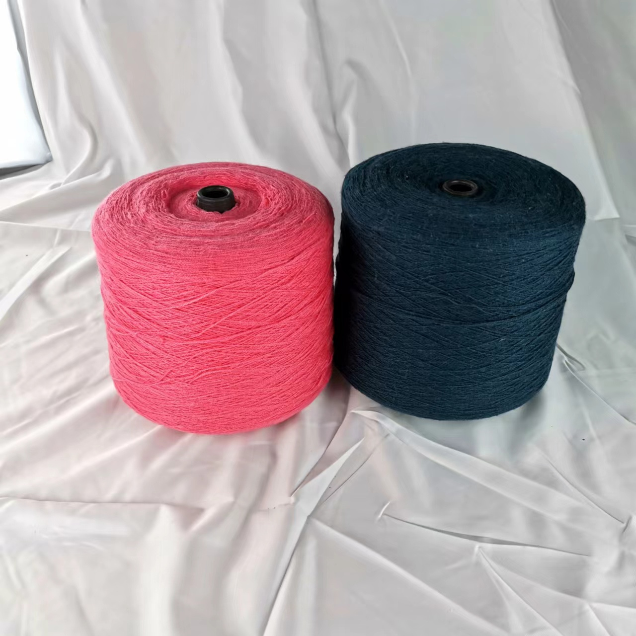 High Bulk Yarn Regenerated Acrylic For Knitting 28NM/2 Bulk Acrylic Colored Yarn Texturized 100Acrylic Yarn For knitting Sweater