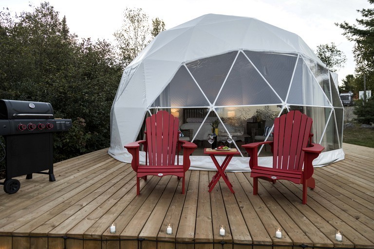 2023 Luxury Roof Pvc Heated Eco Prefab Transparent Geodesic Dome Hotel glamping tent House Desert round dome tent For camping