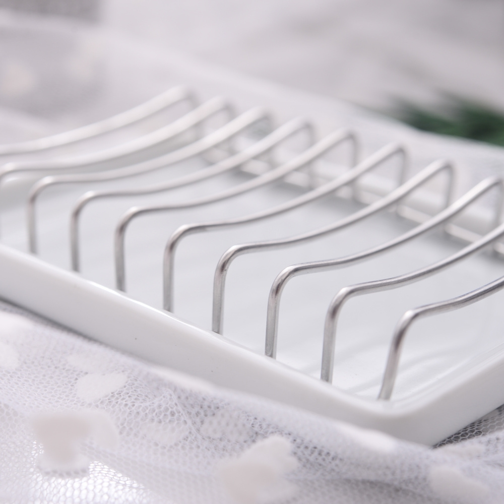 High quality white hotel simple stainless steel drain rack bar soap holder tray ceramic soap dish for bathroom