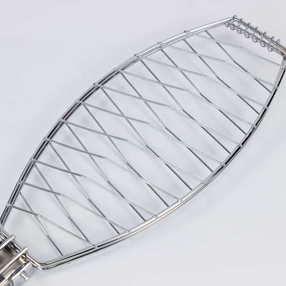 Space-Saving Foldable Fish Shaped Grill Basket with Locking Handle