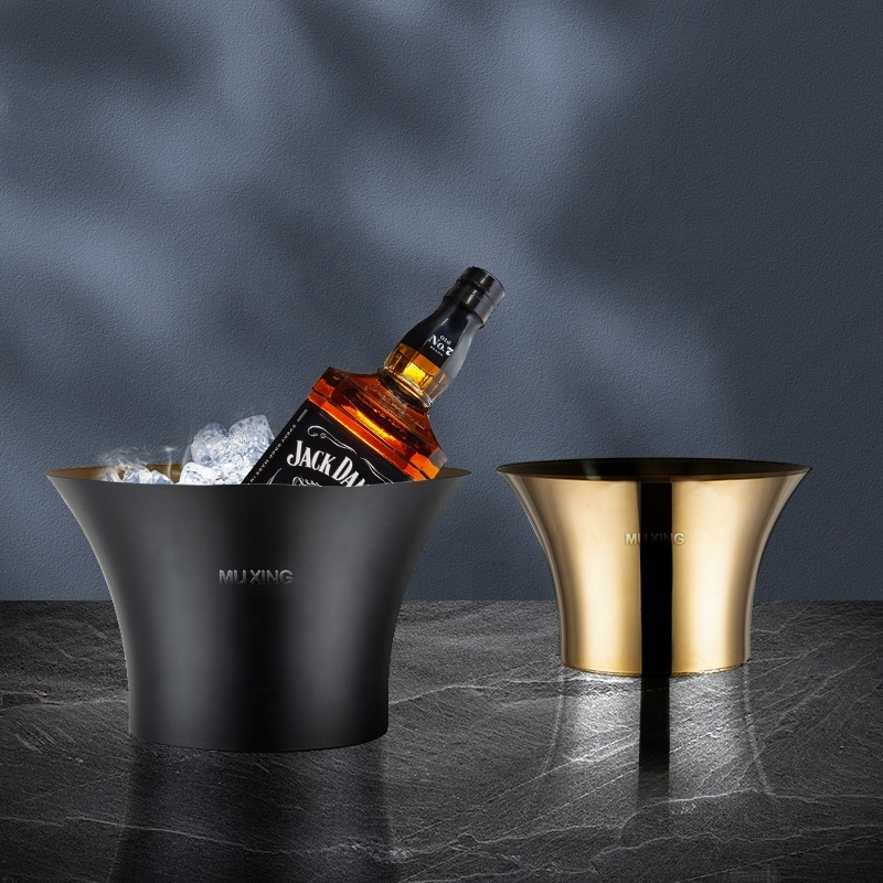 2022 Summer Novelty Hotel Supply Room Unique Stainless Steel Large Silver Luxury Gold Ice Bucket For Champagne Beer Wine